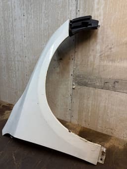 VOLVO Fender Front Right VOLVO S60 II / V60 I (2010-2018) — thumbnail 2