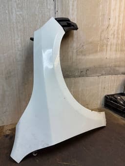 VOLVO Fender Front Right VOLVO S60 II / V60 I (2010-2018) — thumbnail 3