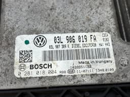 VW 0281018004 Engine Control Unit / module (ECU) VW AMAROK (2H_, S1B) (2010-2022) — thumbnail 3