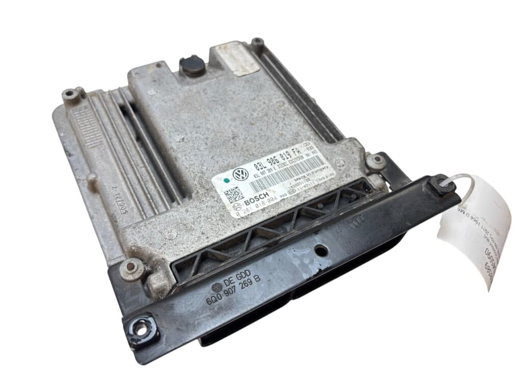 VW 0281018004 Engine Control Unit / module (ECU) VW AMAROK (2H_, S1B) (2010-2022)