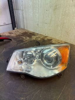 CHRYSLER 05113339AD Headlight left CHRYSLER VOYAGER V (RT) (2007-2016) — thumbnail 2
