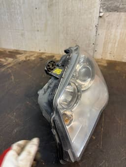 CHRYSLER 05113339AD Headlight left CHRYSLER VOYAGER V (RT) (2007-2016) — thumbnail 3