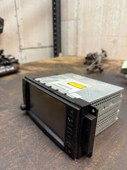 CHRYSLER P05064402AK 05064402AK Radio CHRYSLER VOYAGER V (RT) (2007-2016) — thumbnail 2