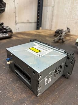 CHRYSLER P05064402AK 05064402AK Radio CHRYSLER VOYAGER V (RT) (2007-2016) — thumbnail 4