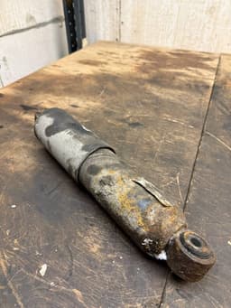 CHRYSLER Shock Absorber Rear Left CHRYSLER VOYAGER V (RT) (2007-2016) — thumbnail 3