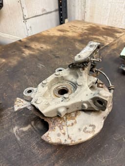 CHRYSLER 04743576AB Wheel bearing housing front left CHRYSLER VOYAGER V (RT) (2007-2016) — thumbnail 7