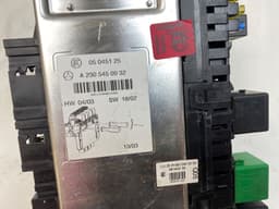 MERCEDES-BENZ 10091518 05045125 05045129 Fuse box MERCEDES-BENZ SL-CLASS (R230) (2001-2012) — thumbnail 3
