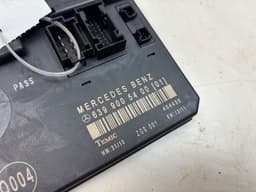 MERCEDES-BENZ A6399005400 Fuse box MERCEDES-BENZ VITO / VIANO (W639) (2003-2014) — thumbnail 3