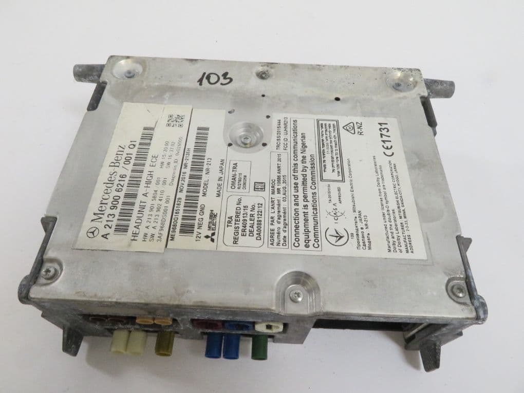 MERCEDES-BENZ A2139006216 A2139005219 Radio MERCEDES-BENZ E-CLASS (W213) (2016-2023)