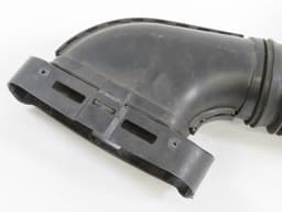 MERCEDES-BENZ A6540940097 A6540944200 A6540944600 Air intake resonator box pipe MERCEDES-BENZ E-CLASS (W213) (2016-2023) — thumbnail 2