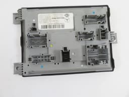 MERCEDES-BENZ A2139009312 A2139006736 Fuse box MERCEDES-BENZ E-CLASS (W213) (2016-2023) — thumbnail 1