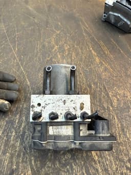 AUDI 4F0910517K 4F0614517K ABS hydraulic unit / pump AUDI A6 / A6 ALLROAD (C6, 4F) (2004-2011) — thumbnail 8