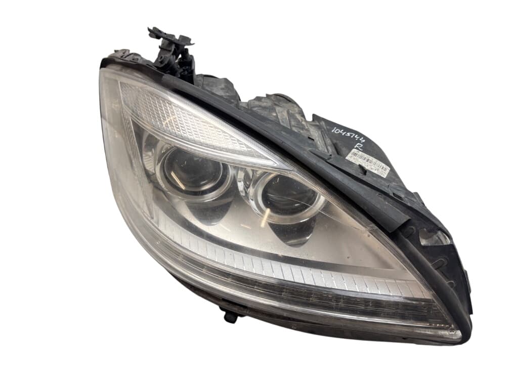 MERCEDES-BENZ 03025228226 Headlight right MERCEDES-BENZ S-CLASS (W221) (2005-2013)