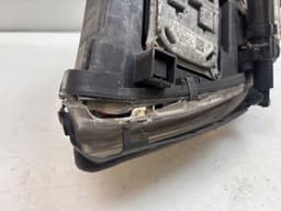 MERCEDES-BENZ 03025228226 Headlight right MERCEDES-BENZ S-CLASS (W221) (2005-2013) — thumbnail 4