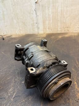 CHRYSLER AC / aircon Compressor CHRYSLER VOYAGER V (RT) (2007-2016) — thumbnail 2