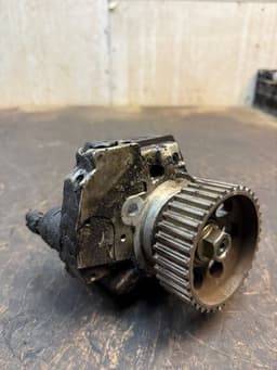 CHRYSLER 0445010452 35022114F Fuel injection pump, diesel CHRYSLER VOYAGER V (RT) (2007-2016) — thumbnail 3