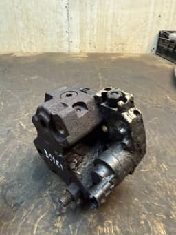 CHRYSLER 0445010452 35022114F Fuel injection pump, diesel CHRYSLER VOYAGER V (RT) (2007-2016) — thumbnail 4