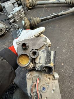 BMW 37206868998 6868998 Air Suspension Compressor BMW X5 (F15, F85) (2012-2018) — thumbnail 6