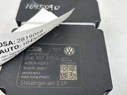 VW 28529082073 28.5290-8207.3 10021210084 10092903183 10061934971 10.0212-1008.4 10.0929-0318.3 10.0619-3497.1 ABS hydraulic unit / pump VW AMAROK (2H_, S1B) (2010-2022) — thumbnail 4