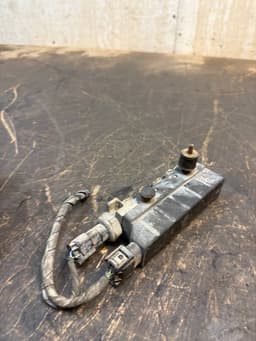 MERCEDES-BENZ A2203200258 2203200258 Air suspension valve block MERCEDES-BENZ S-CLASS (W220) (1998-2005) — thumbnail 4