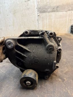 BMW 7584456 33107584457 Rear axle differential BMW 5 (F10, F11) (2010-2017) — thumbnail 5