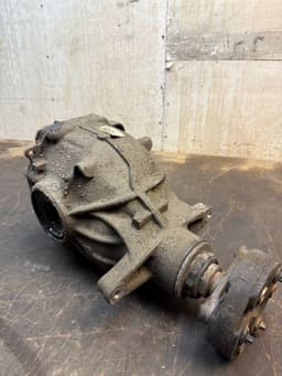 BMW 7584456 33107584457 Rear axle differential BMW 5 (F10, F11) (2010-2017) — thumbnail 4