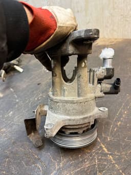 BMW 677619202 6776192 32416850591 Power steering pump BMW 5 (F10, F11) (2010-2017) — thumbnail 9