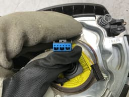 BMW 33678382504 8382504 Steering Wheel Airbag BMW 5 GRAN TURISMO (F07) (2009-2017) — thumbnail 3