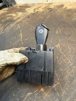 LANCIA P05026647AJ 05026647AJ Ignition switch lock (ignition barrel) LANCIA VOYAGER (404) (2011-2016) — thumbnail 4