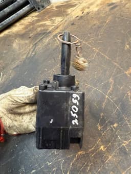 LANCIA P05026647AJ 05026647AJ Ignition switch lock (ignition barrel) LANCIA VOYAGER (404) (2011-2016) — thumbnail 5