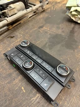 CHRYSLER Heater control panel CHRYSLER VOYAGER V (RT) (2007-2016) — thumbnail 2
