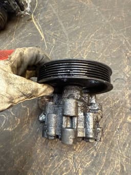 CHRYSLER Power steering pump CHRYSLER VOYAGER V (RT) (2007-2016) — thumbnail 9
