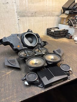 HYUNDAI 963702W600 933604Z200 963614Z200 96330B8200 96340B8200 96310B8200 963802W200 Set of loudspeakers HYUNDAI SANTA FE III (DM) (2012-2018) — thumbnail 3