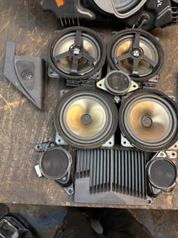 HYUNDAI 963702W600 933604Z200 963614Z200 96330B8200 96340B8200 96310B8200 963802W200 Set of loudspeakers HYUNDAI SANTA FE III (DM) (2012-2018) — thumbnail 4