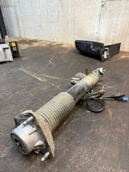 BMW 37126867870 6867870 Shock Absorber Rear Right BMW X5 (F15, F85) (2012-2018) — thumbnail 4