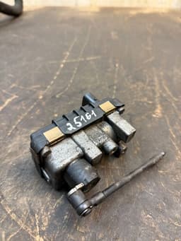 CHRYSLER 730314 6NW009228 Turbocharger control valve / actuator CHRYSLER VOYAGER V (RT) (2007-2016) — thumbnail 2