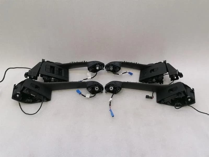 Tesla 3 Long Range Door Inner handle 1081037-02-F Inner Door Handle 1094959-02-D RHD