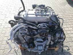 PORSCHE Porsche Cayman 718 GT4 Engine DWA Engine 9A210092302 — thumbnail 1