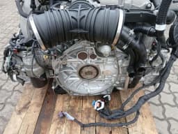 PORSCHE Porsche Cayman 718 GT4 Engine DWA Engine 9A210092302 — thumbnail 8