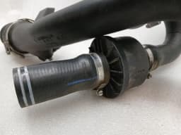 FERRARI Ferrari 488 F142M right intercooler pipe 322654 pressure pipe charge air pipe right — thumbnail 6