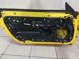 PORSCHE Porsche Boxster Spyder 718 left front door 982831051AY defective door front left — thumbnail 8