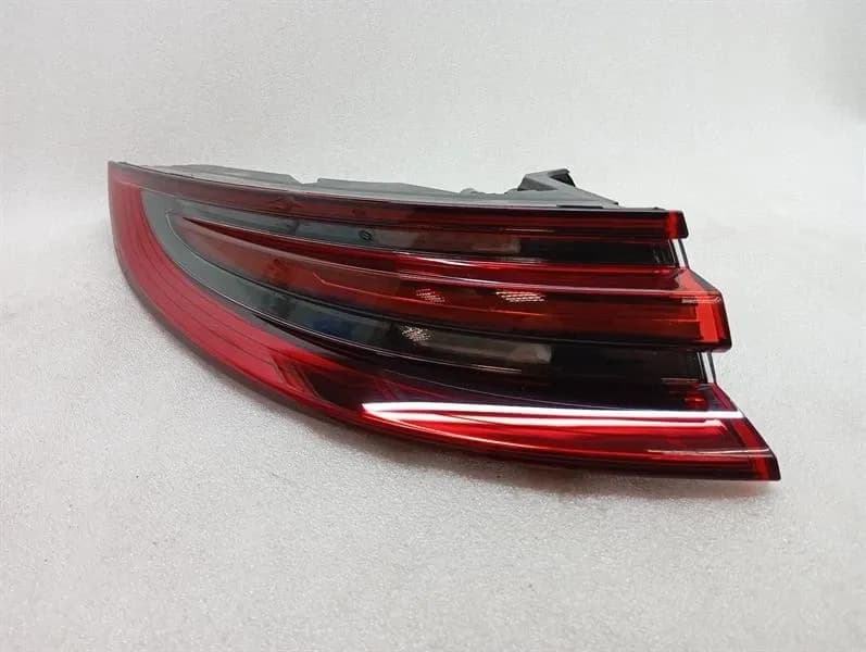 PORSCHE Porsche Panamera 971 left rear light 971945091B bracket repaired tail light rear