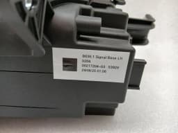 BENTLEY Bentley Bentayga 36A MK2 Left Indicator 36A953049B LIFT MK2 Left Side Indicator — thumbnail 9