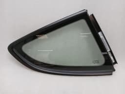 PORSCHE Porsche Cayman 718 GT4 Right Rear 1/4 Glass 98154311212 Door Glass 1/4 Rear RH — thumbnail 9