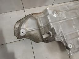 PORSCHE Porsche Cayman 718 GT4 Cover 98150440503 Heat Shield Fairing — thumbnail 7