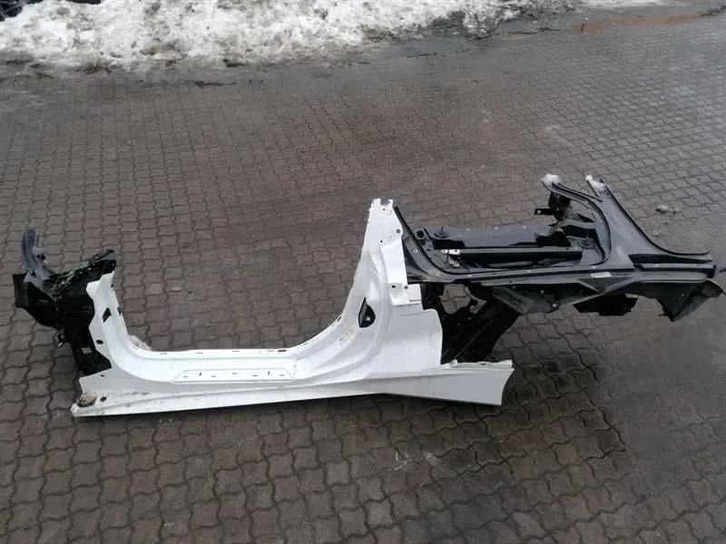CHEVROLET Chevrolet Corvette C8 side skirt 84885692 LH side sills chassis side part