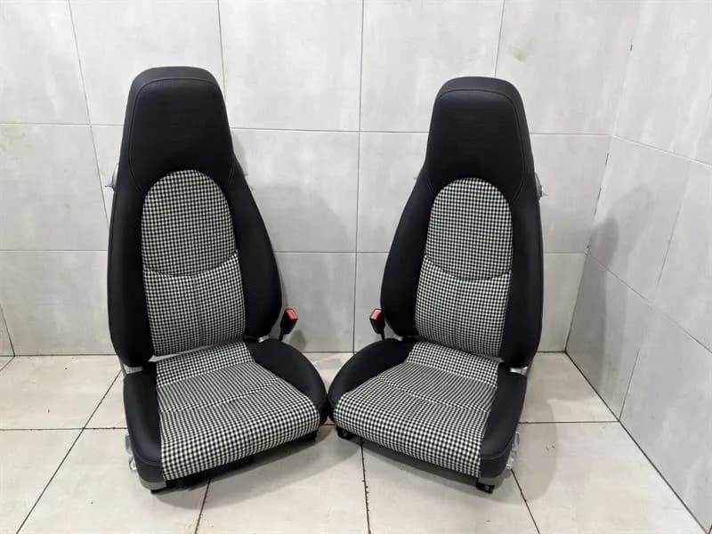 PORSCHE 12-WAY ELECTRIC RHD UK PORSCHE 911 997 Seats HOUNDSTOOTH SPORT CLASSIC Interior