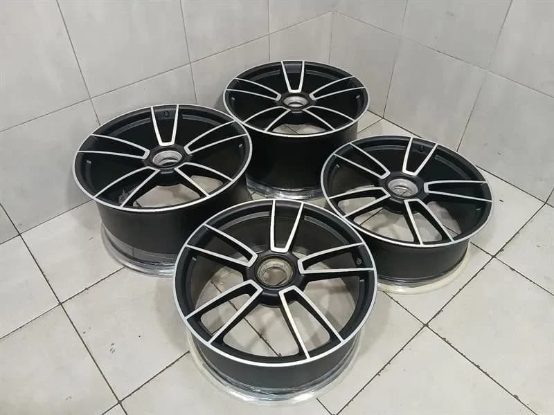 PORSCHE PORSCHE 911 992 ALLOY WHEEL SET 992601025AT Rim SET TURBO S CENTRE LOCK
