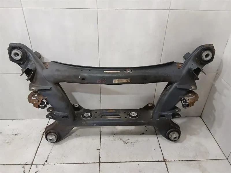 Mercedes C63 AMG W205 Subframe Rear A2053503205 Axle Frame Rear Axle