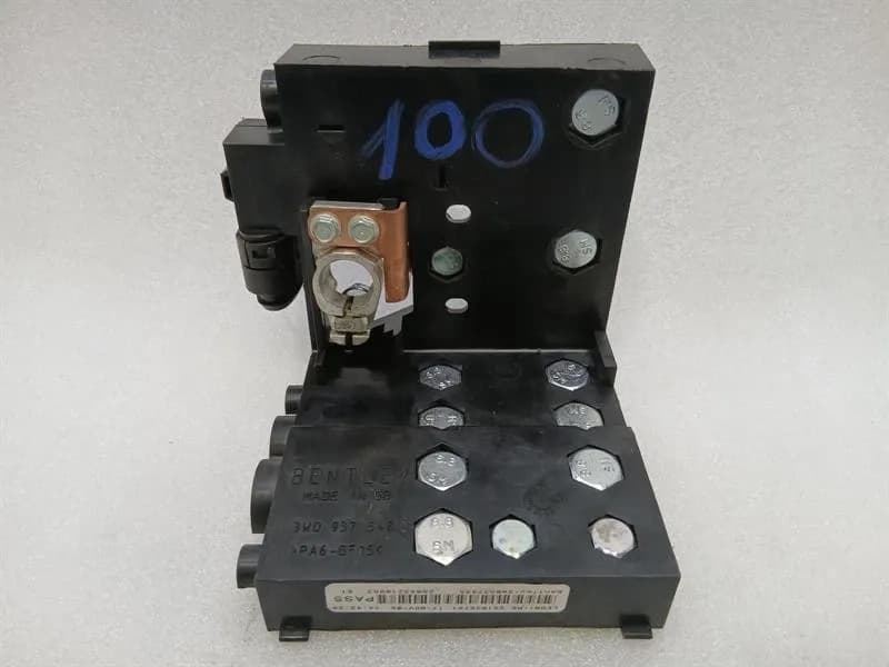 BENTLEY BENTLEY CONTINENTAL FLYING SPUR Fuse Box 3W0937548C Fuse Box